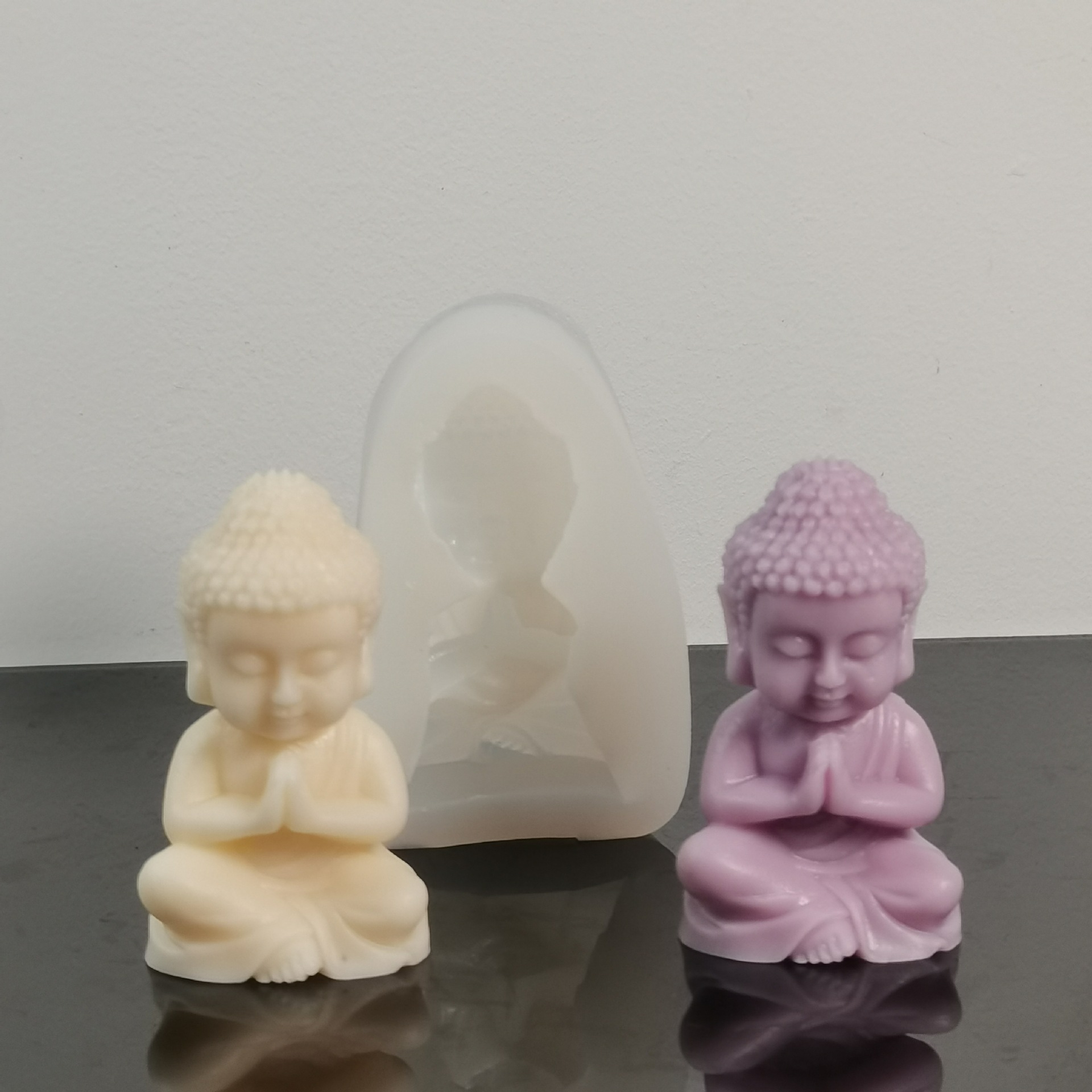 Soap Making Scents - 3d Maitreya stampo per candele in